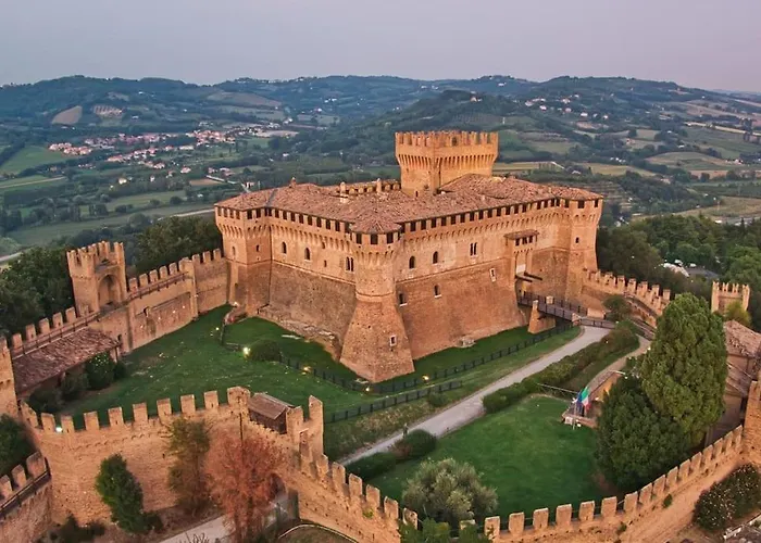 Il Nido Di Silvia A Due Passi Dal Teatro Rossini Pesaro