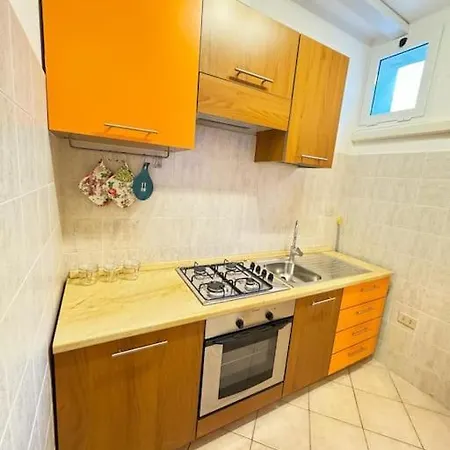 Apartamento Il Nido Di Silvia A Due Passi Dal Teatro Rossini