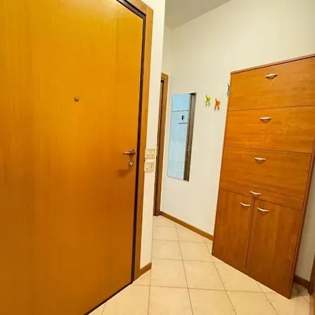 Il Nido Di Silvia A Due Passi Dal Teatro Rossini *